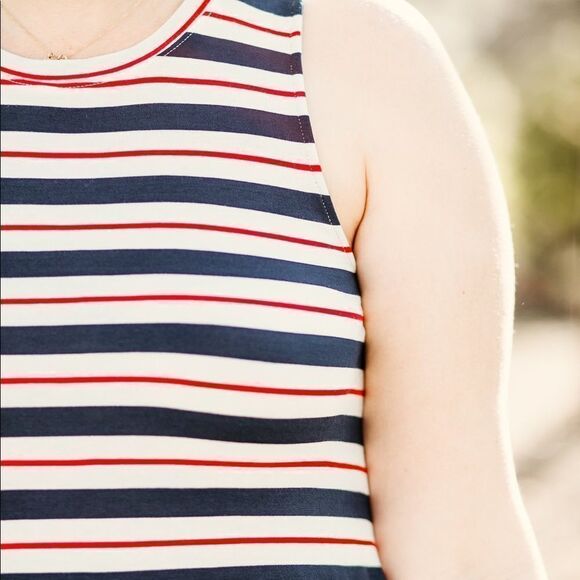 ✨ BAYABELLE BOUTIQUE
Babe Tank✨ - Picture 3 of 4